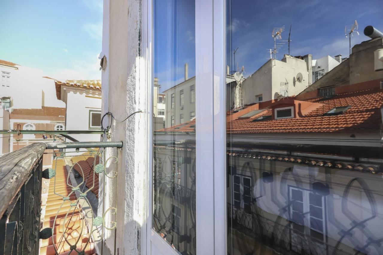 Chiado Views By Homing Apartment Lisbon Exterior photo